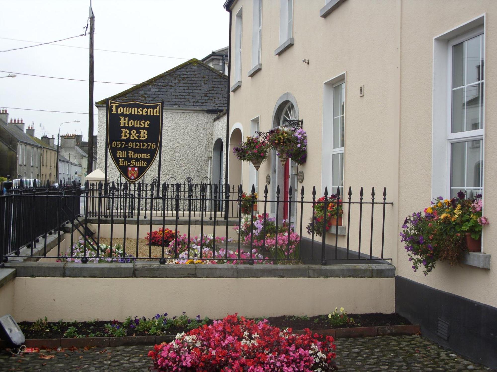 Townsend House Guest House Birr Exterior photo